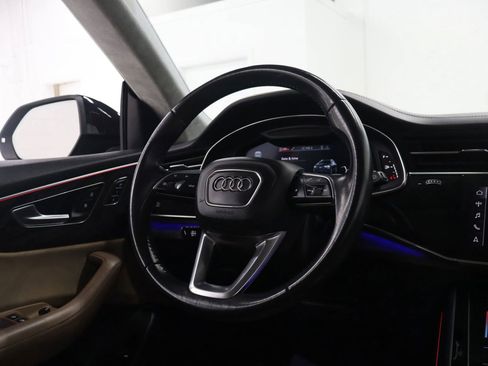 Used 2020 Audi Q8 Prestige w/ Prestige Package AWD/4WD image 38