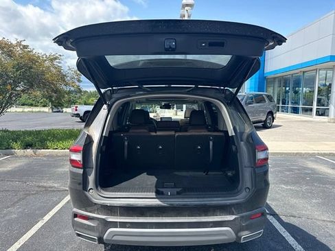 Used 2025 Honda Pilot Elite image 10