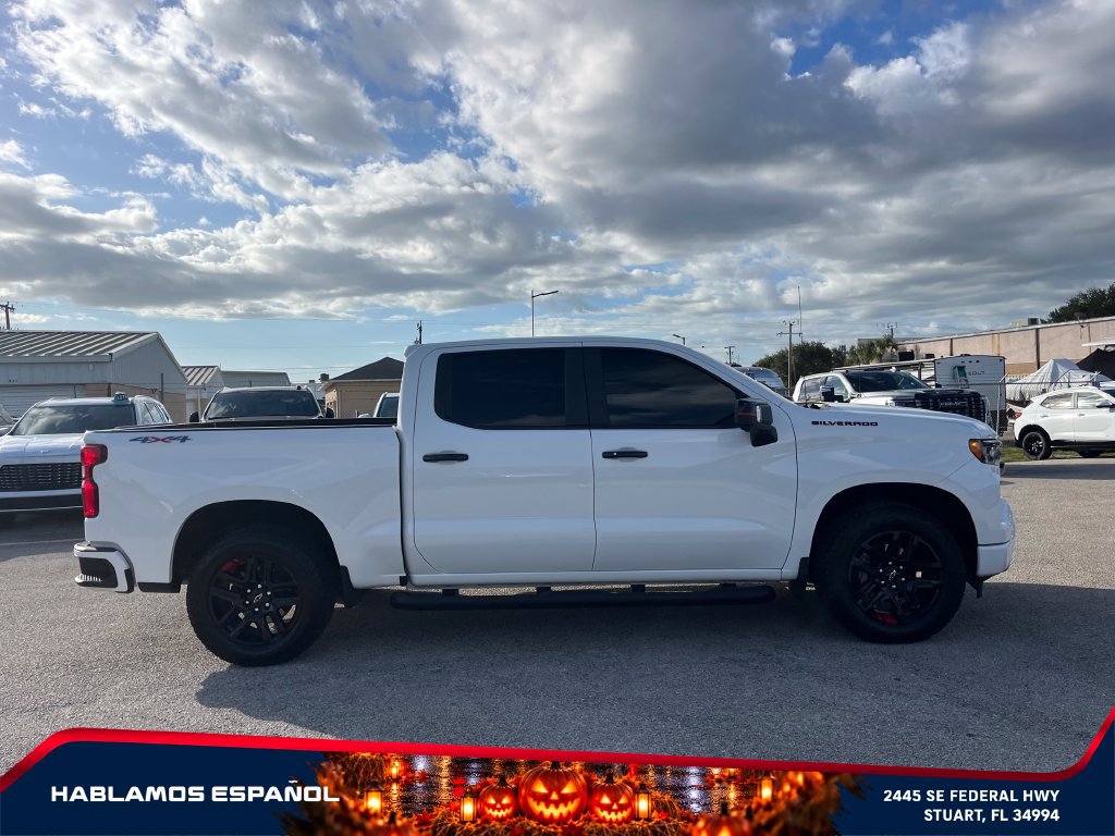 Certified 2025 Chevrolet Silverado 1500 RST w/ Redline Edition AWD/4WD image 8