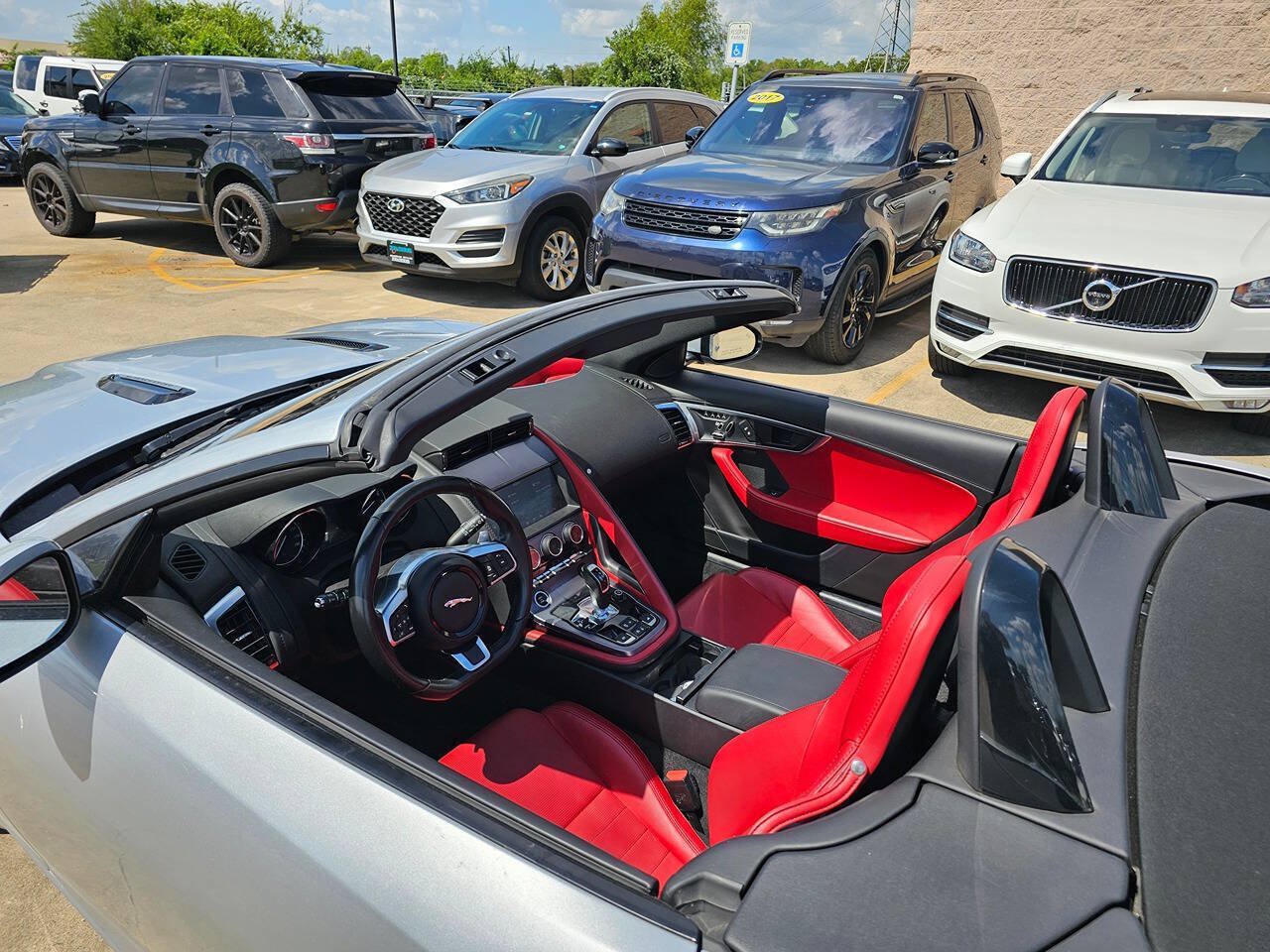 Used 2020 Jaguar F-TYPE Convertible RWD image 13