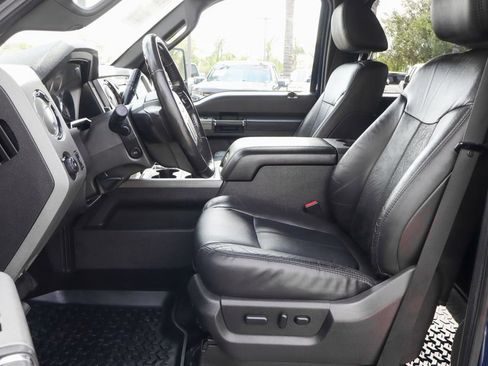 Used 2011 Ford F250 Lariat w/ Lariat Interior Pkg image 22