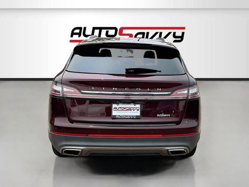 Used 2023 Lincoln Nautilus Reserve AWD/4WD image 6