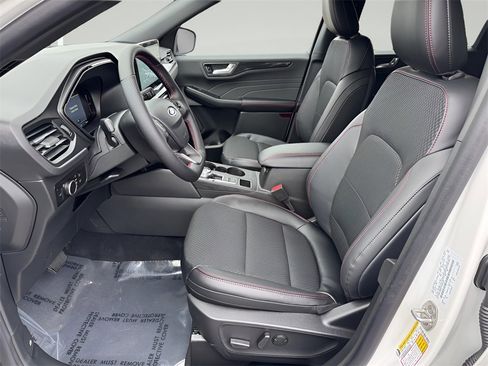 New 2026 Ford Escape ST-Line w/ Tech Pack #1 image 10