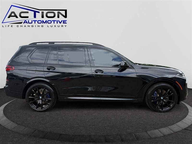 Used 2023 BMW X7 xDrive40i w/ M Sport Package AWD/4WD image 9