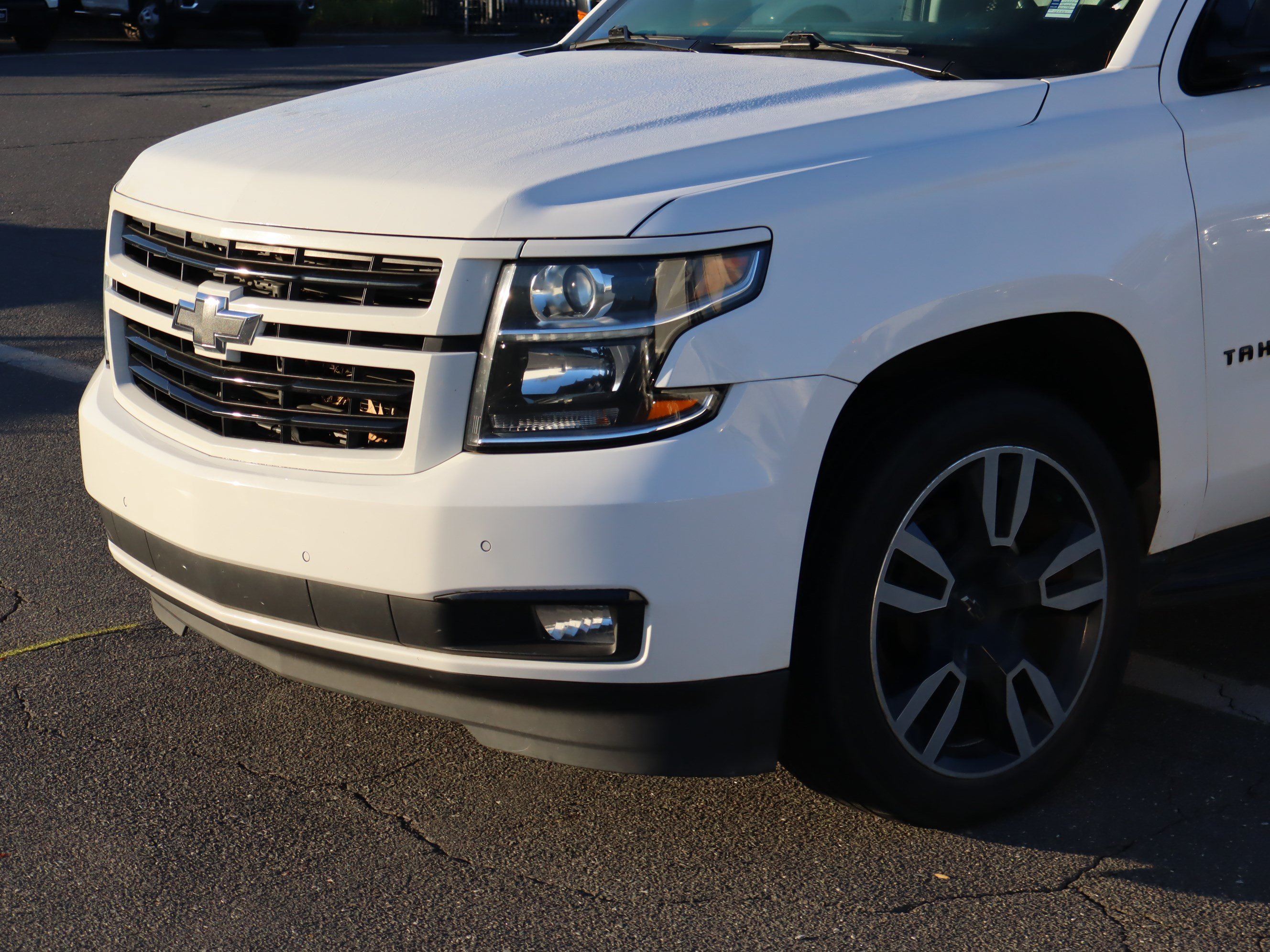 Used 2018 Chevrolet Tahoe LT AWD/4WD image 6