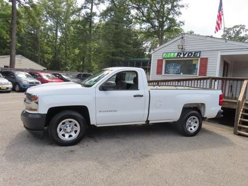 Used 2018 Chevrolet Silverado 1500 W/T RWD image 8