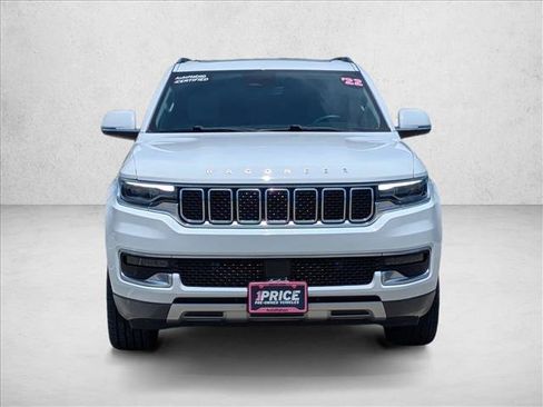 Used 2022 Jeep Wagoneer Series II w/ Premium Group I AWD/4WD image 2