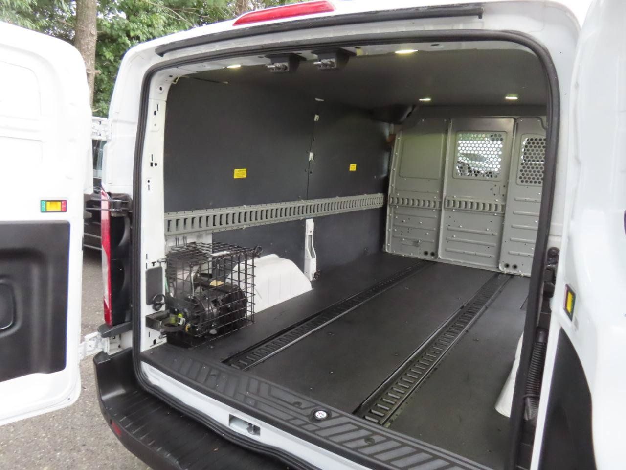 Used 2017 Ford Transit 150 130 Low Roof RWD image 10