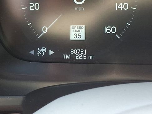 Used 2017 Volvo S90 T6 Inscription w/ Vision Package image 21