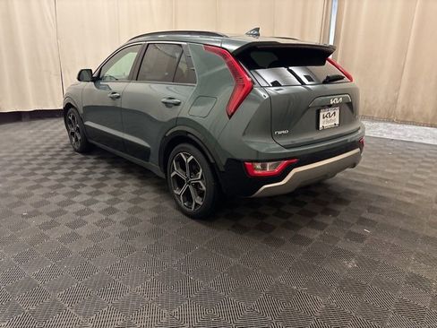 Certified 2023 Kia Niro EX Touring image 7