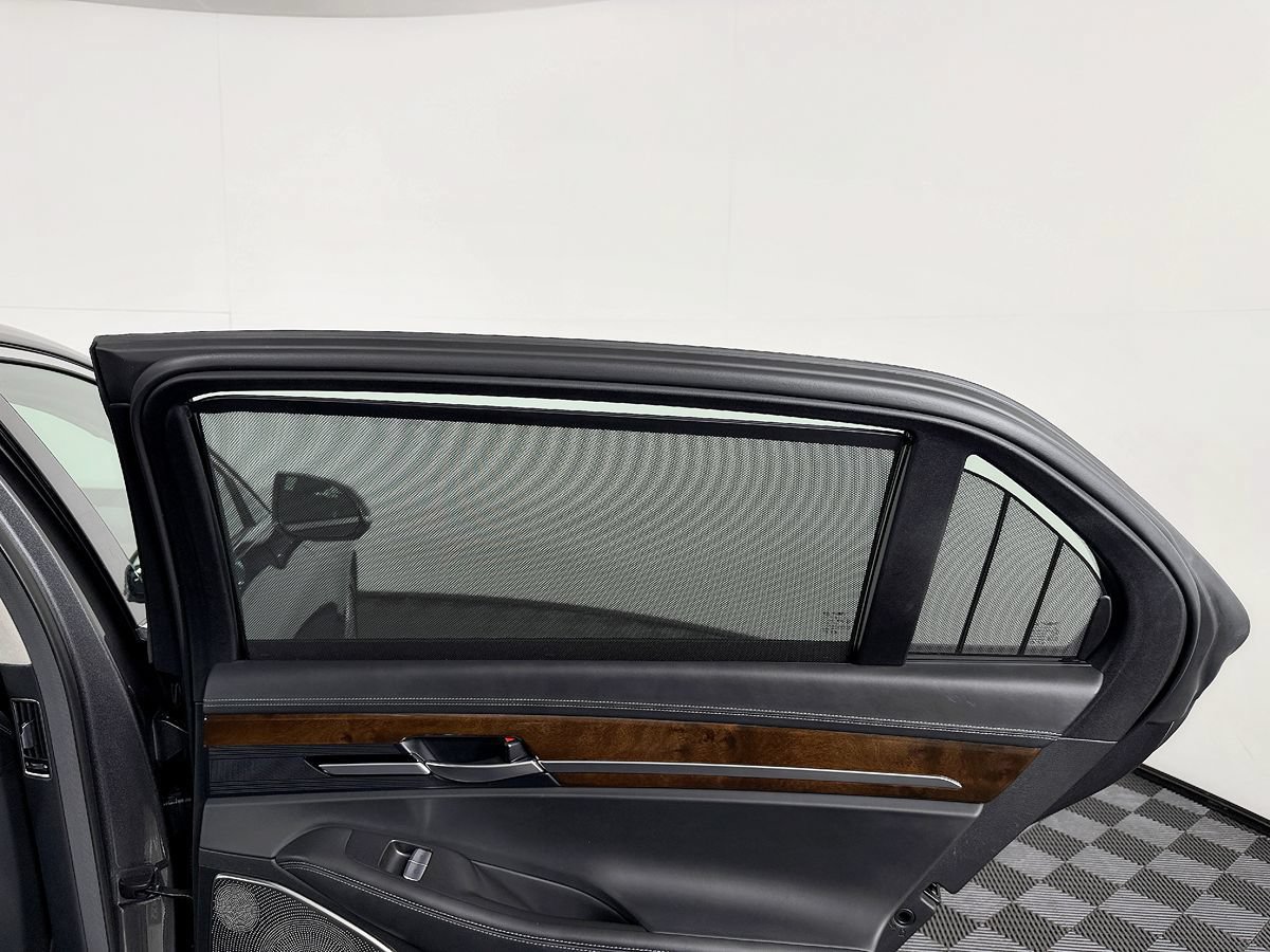 Used 2019 Genesis G90 3.3T Premium AWD/4WD image 47