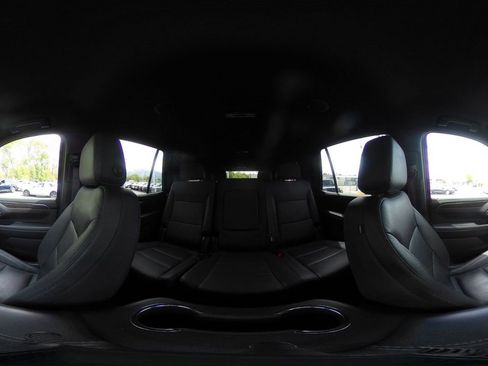 Used 2023 Chevrolet Tahoe LT w/ Luxury Package AWD/4WD image 45