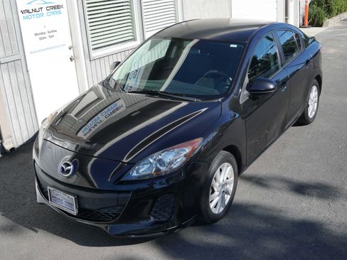 Used 2012 MAZDA MAZDA3 i Touring FWD image 3