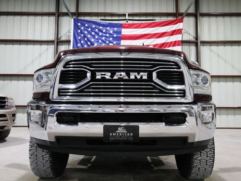 Used 2018 RAM 3500 Laramie Longhorn image 2