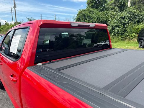 Used 2021 GMC Sierra 1500 Elevation AWD/4WD image 22