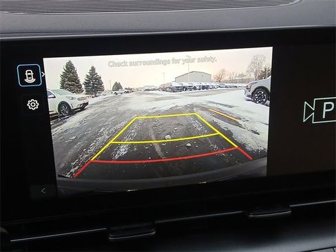 Used 2024 Hyundai Kona SEL image 17