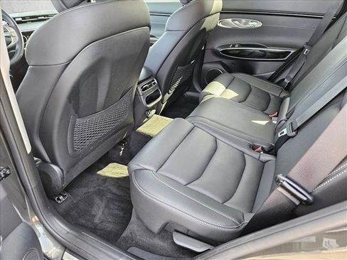 Used 2025 Genesis GV70 2.5T image 17