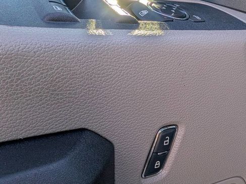 Used 2018 Ford F250 XL w/ STX Appearance Package image 18