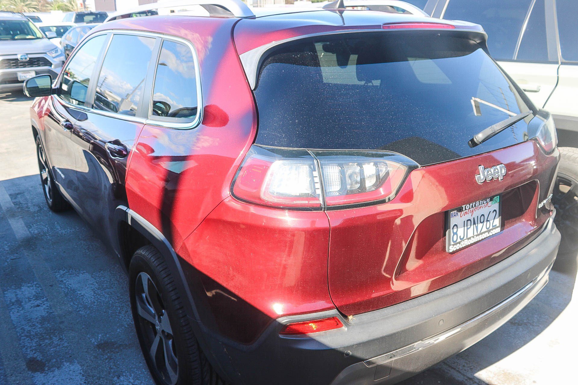 Used 2019 Jeep Cherokee Limited FWD image 13
