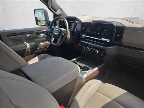 Used 2024 GMC Sierra 2500 SLT w/ SLT Premium Package AWD/4WD image 28