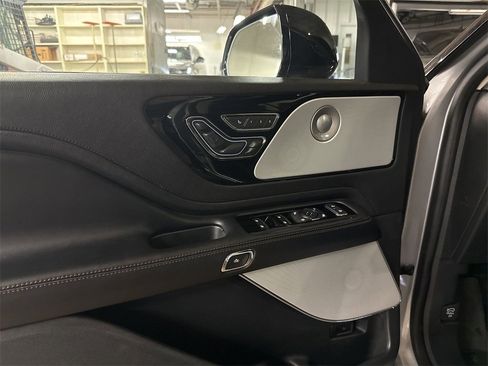 Used 2021 Lincoln Aviator Grand Touring w/ Equipment Group 302A image 14