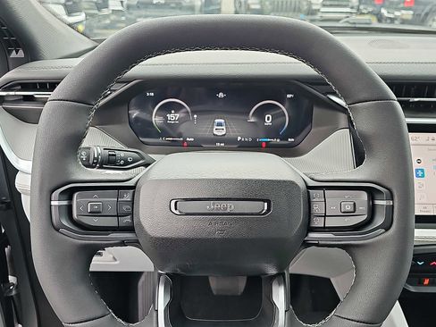 New 2026 Jeep Cherokee Limited image 13