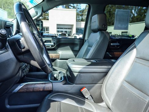 Used 2021 GMC Sierra 3500 Denali w/ Denali Black Diamond Edition image 15