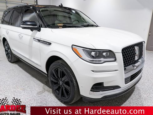 Used 2024 Lincoln Navigator Black Label AWD/4WD image 6
