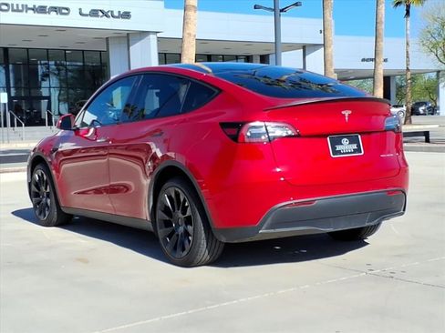 Used 2023 Tesla Model Y Long Range image 3
