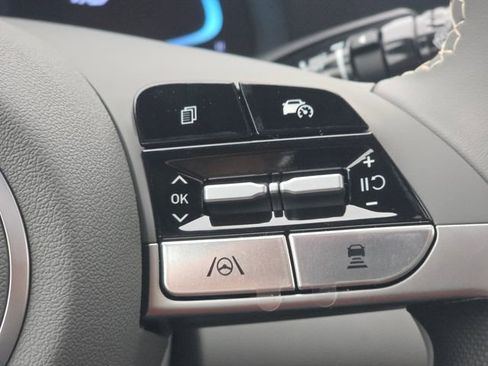 New 2026 Hyundai Elantra SEL Sport Premium FWD image 24