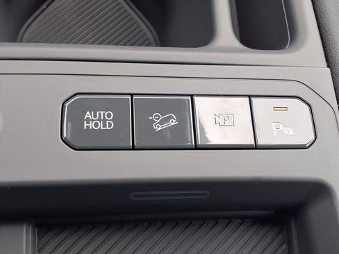 New 2026 Kia EV9 Wind image 6