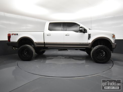 Used 2020 Ford F250 King Ranch w/ FX4 Off-Road Package image 51