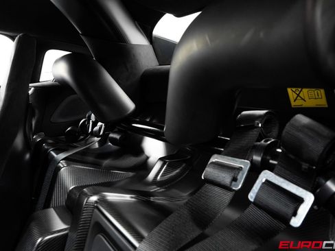 Used 2020 McLaren 620R RWD image 47