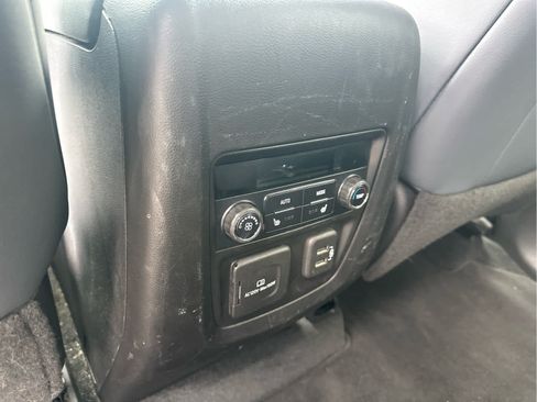Used 2021 Buick Enclave Premium w/ Sun and Sites Package AWD/4WD image 15