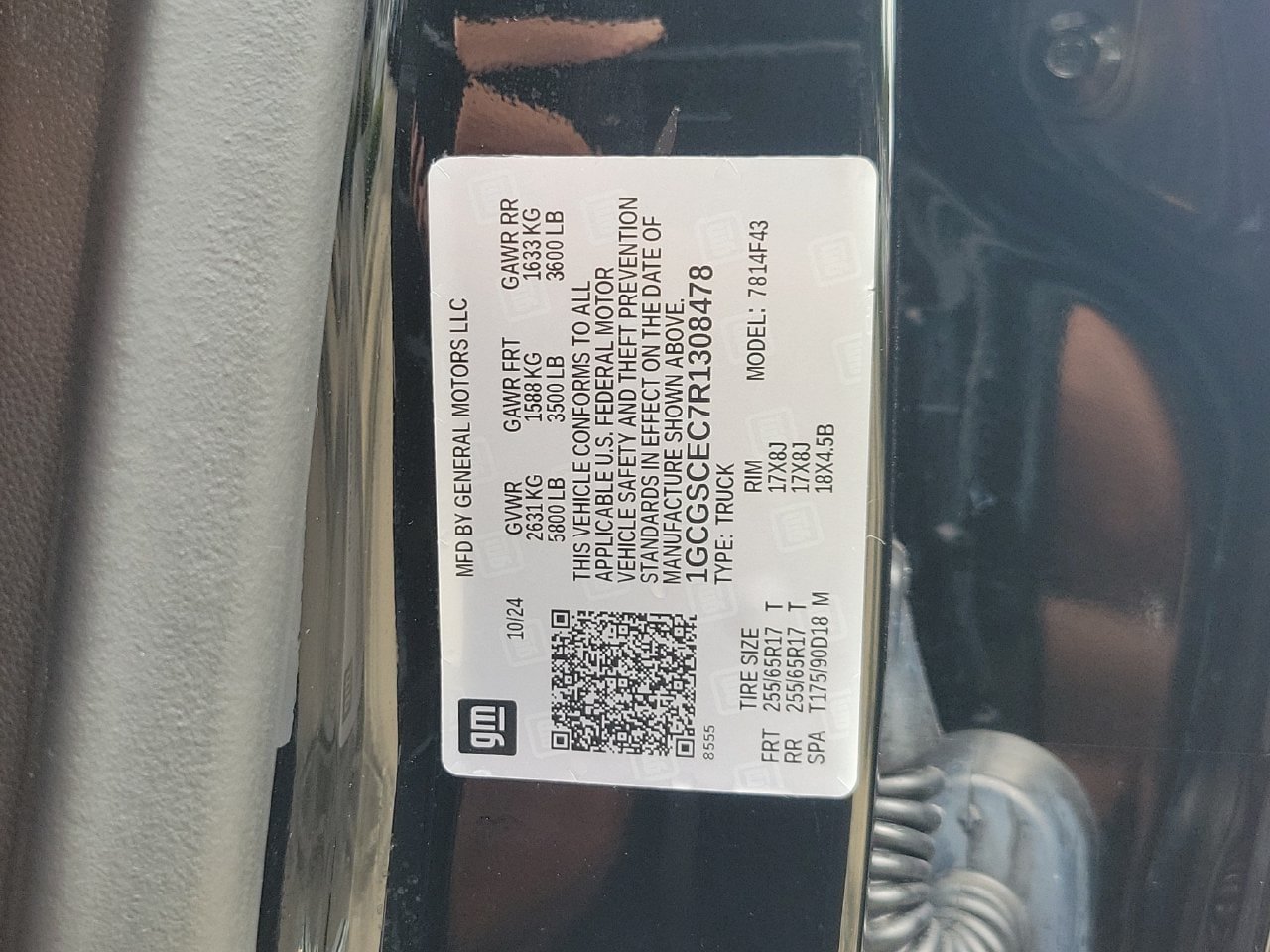 Used 2024 Chevrolet Colorado LT RWD image 31