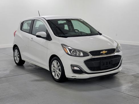 Used 2020 Chevrolet Spark LT image 2