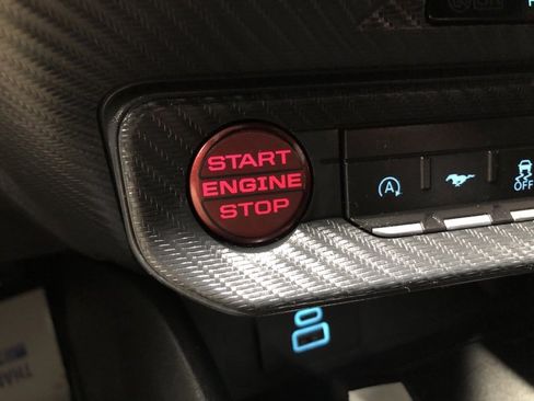 Used 2024 Ford Mustang Coupe image 22