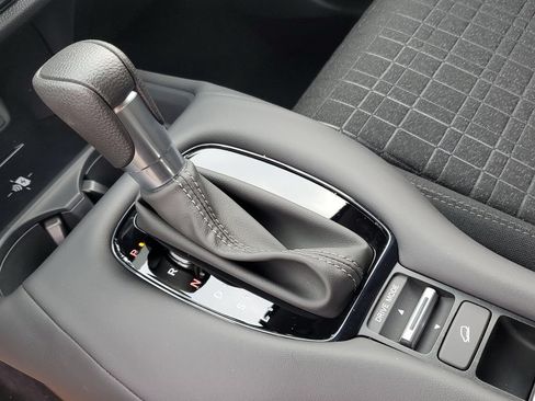 New 2027 Honda HR-V LX image 27