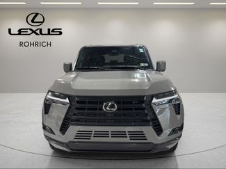Used 2025 Lexus GX 550 w/ Accessory Package (2T) AWD/4WD video 2