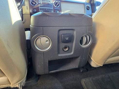 Used 2012 Ford F350 Lariat image 11