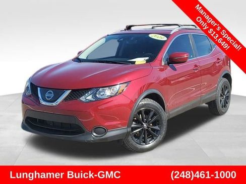 Used 2019 Nissan Rogue Sport SV AWD/4WD image 1