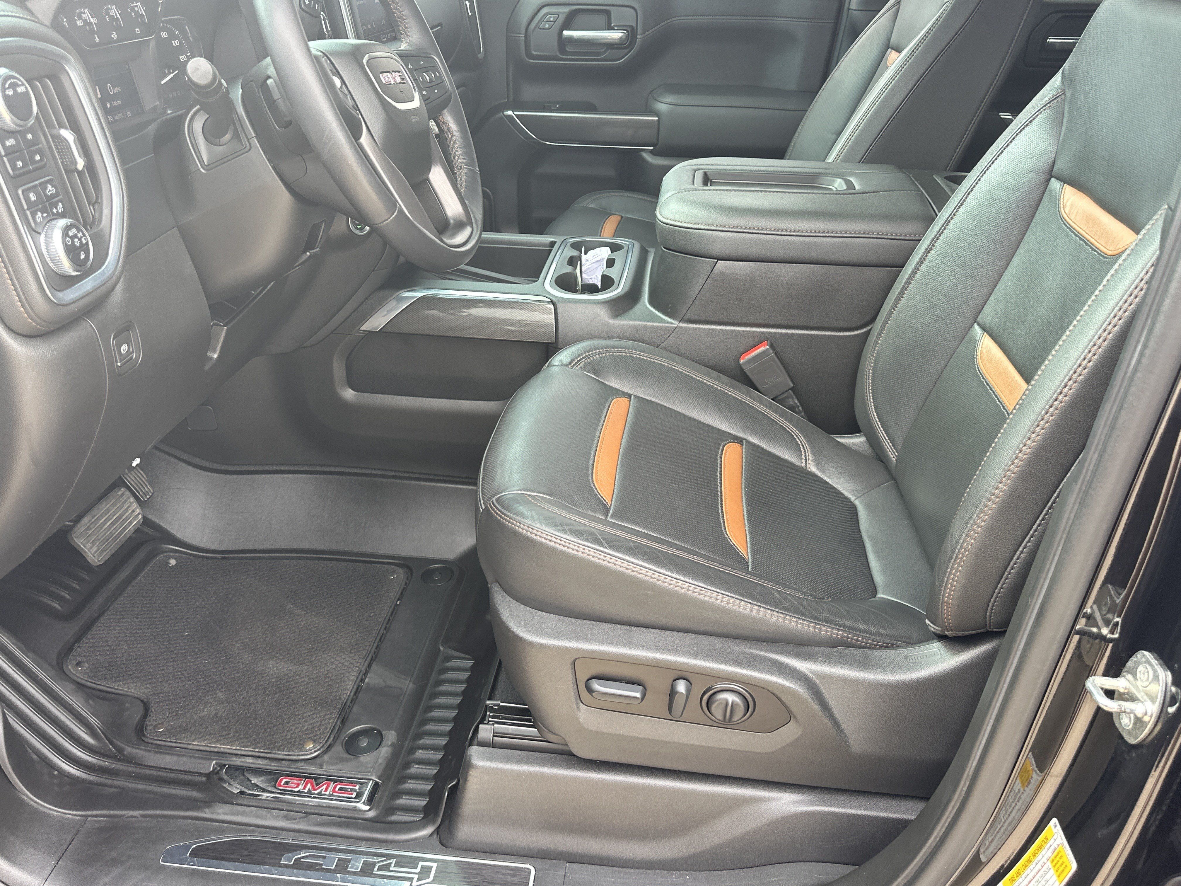 Certified 2022 GMC Sierra 1500 AT4 w/ AT4 Premium Package AWD/4WD image 10