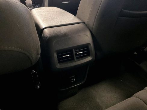 Used 2024 Chevrolet Equinox LT AWD/4WD image 26