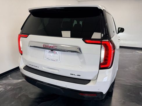 Used 2023 GMC Yukon SLE AWD/4WD image 7