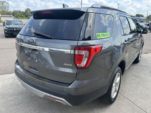 Used 2016 Ford Explorer XLT AWD/4WD image 5