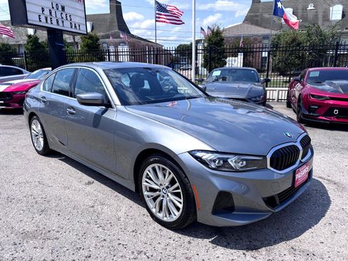 Used 2024 BMW 330i Sedan image 4