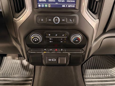 Used 2022 Chevrolet Silverado 1500 Custom AWD/4WD image 21