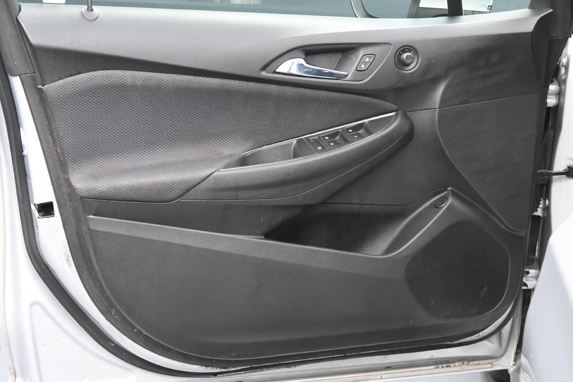 Used 2016 Chevrolet Cruze LT FWD image 20