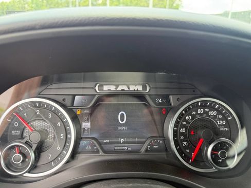 New 2026 RAM 1500 Big Horn AWD/4WD image 19
