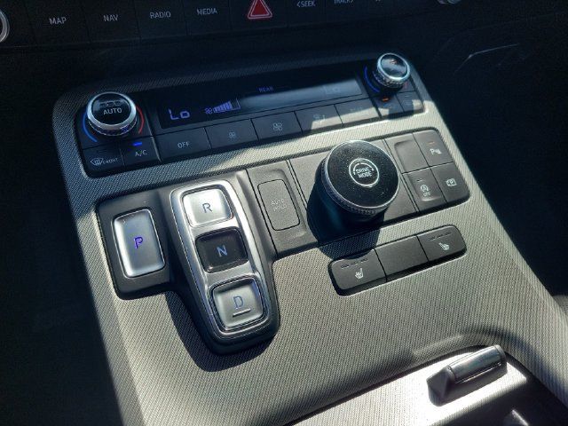 Used 2024 Hyundai Palisade SEL FWD image 16